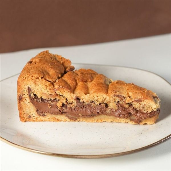 Fatia de torta de cookie com Nutella